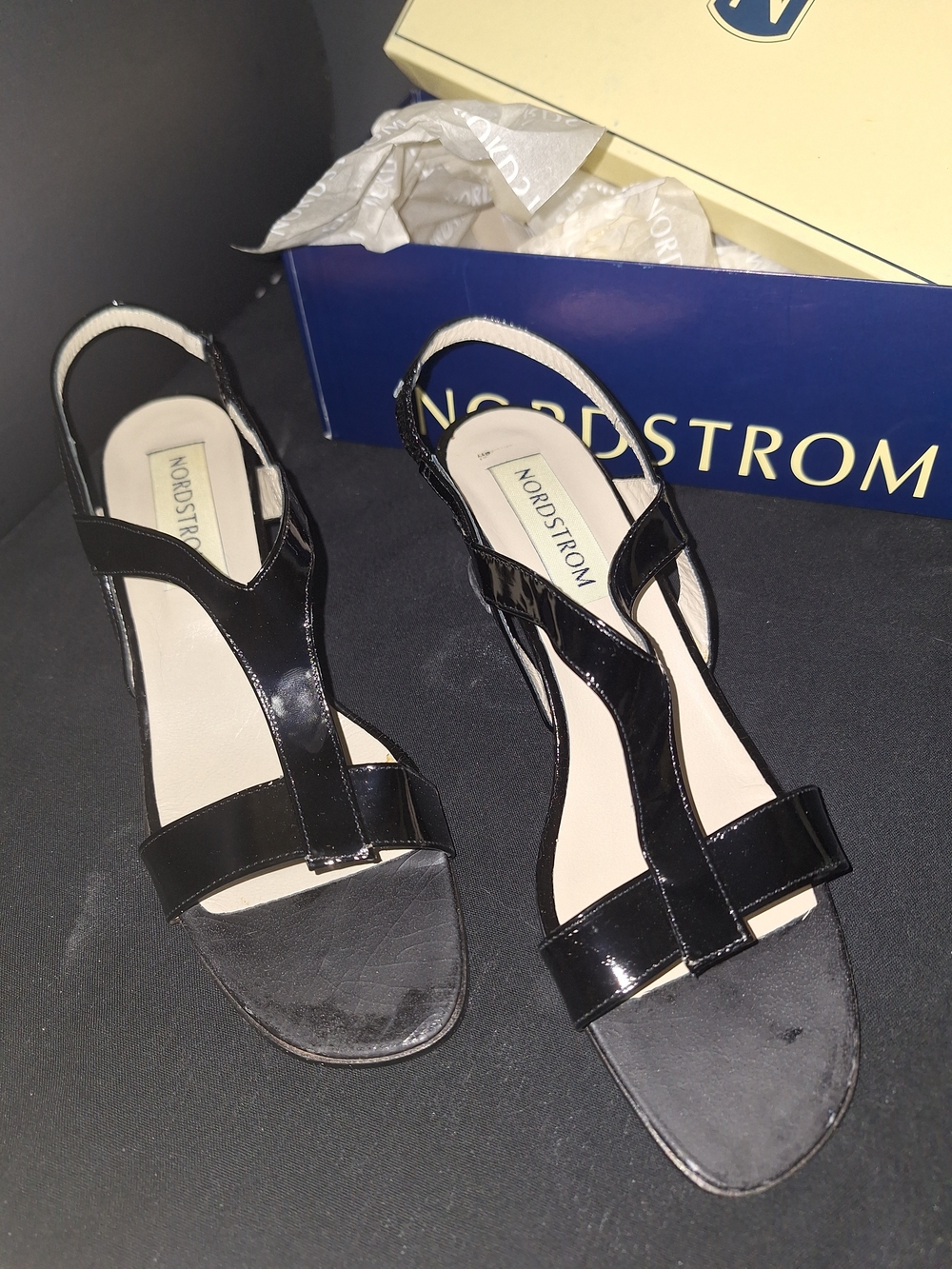 New Vintage 60s/70s Nordstrom Shiny Black Patent Slingback Heels - Unworn — image 8 of 8